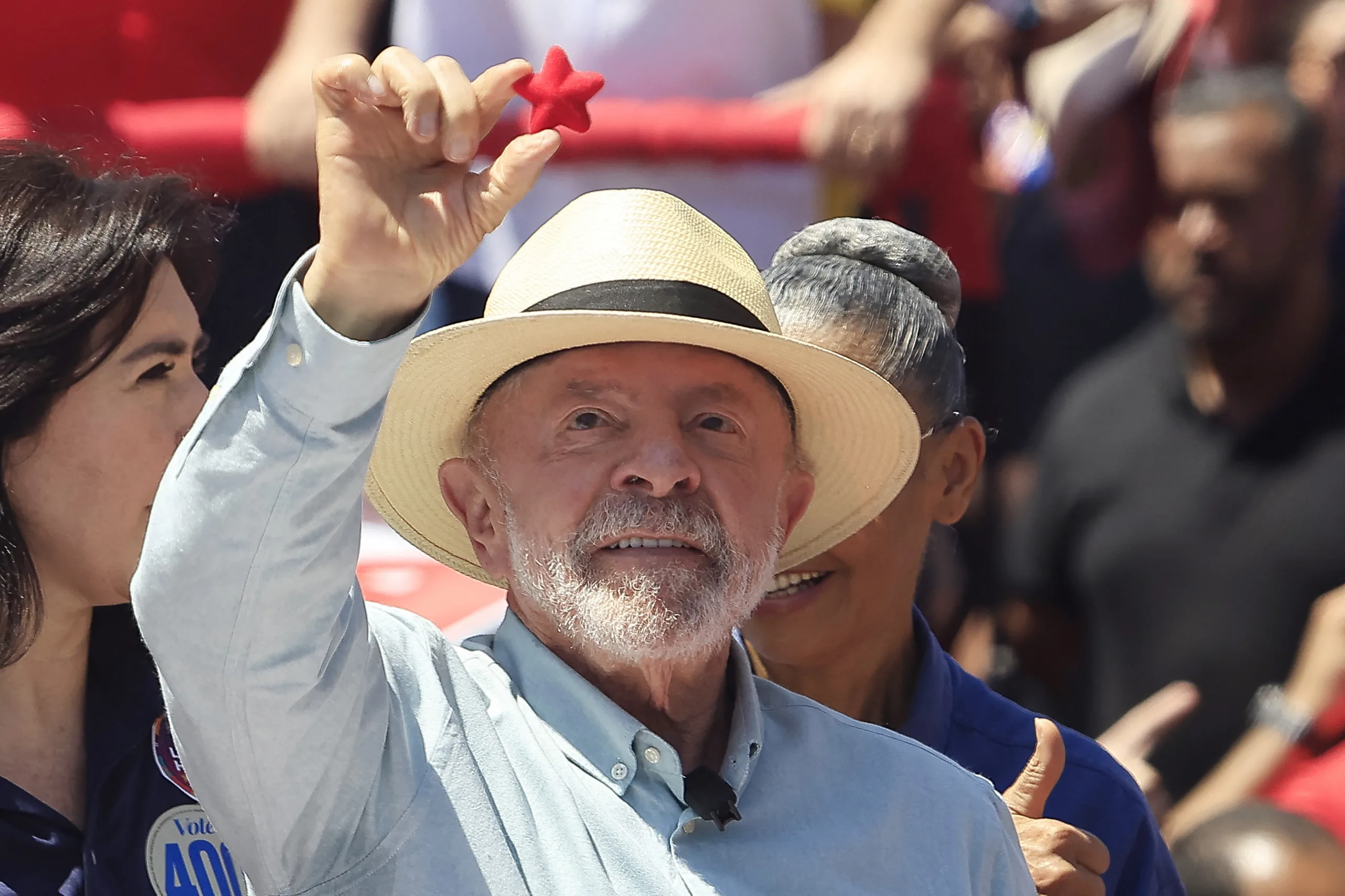 Lula cumpre agenda de 2º turno com caminhada e ato de campanha em Natal